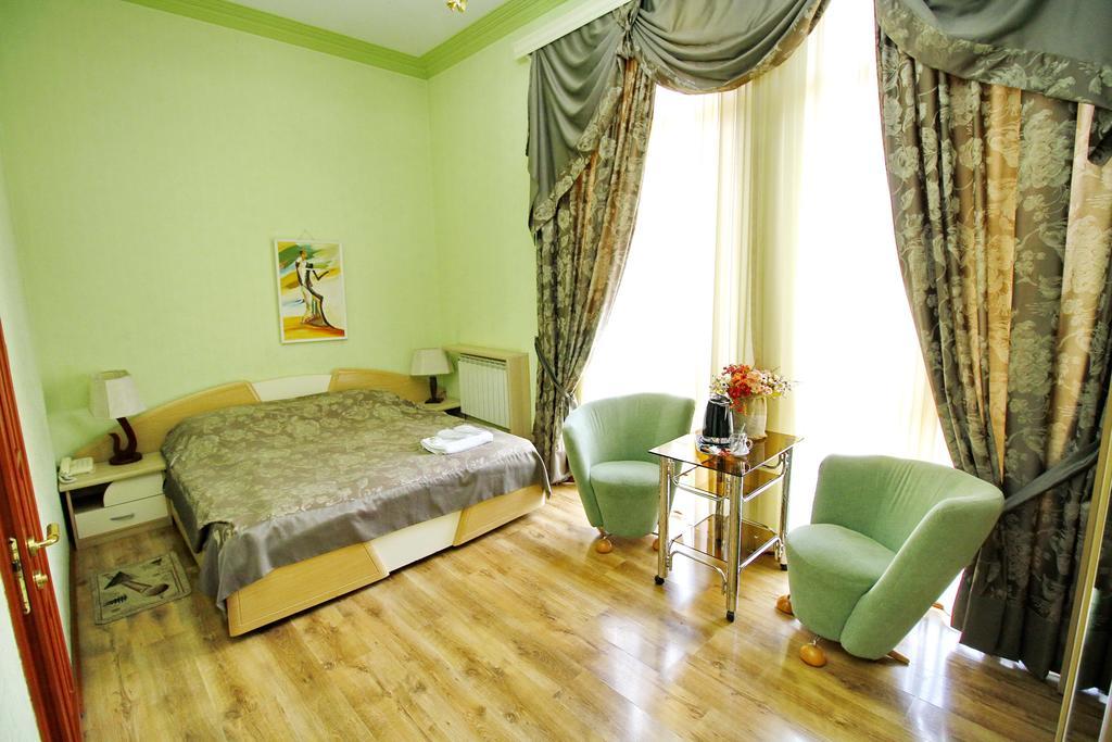 Irmeni Hotel Tbilisi Buitenkant foto