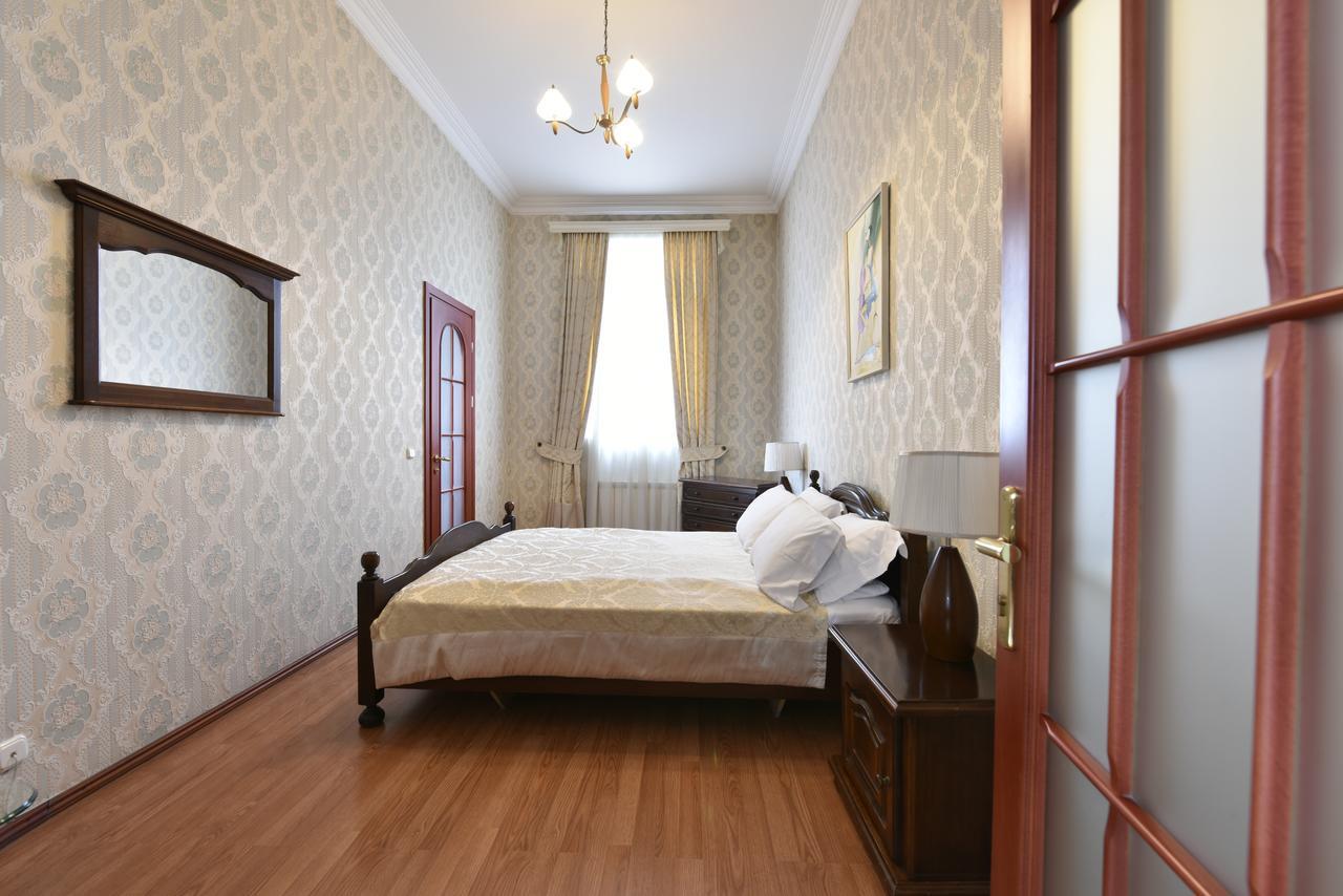 Irmeni Hotel Tbilisi Buitenkant foto