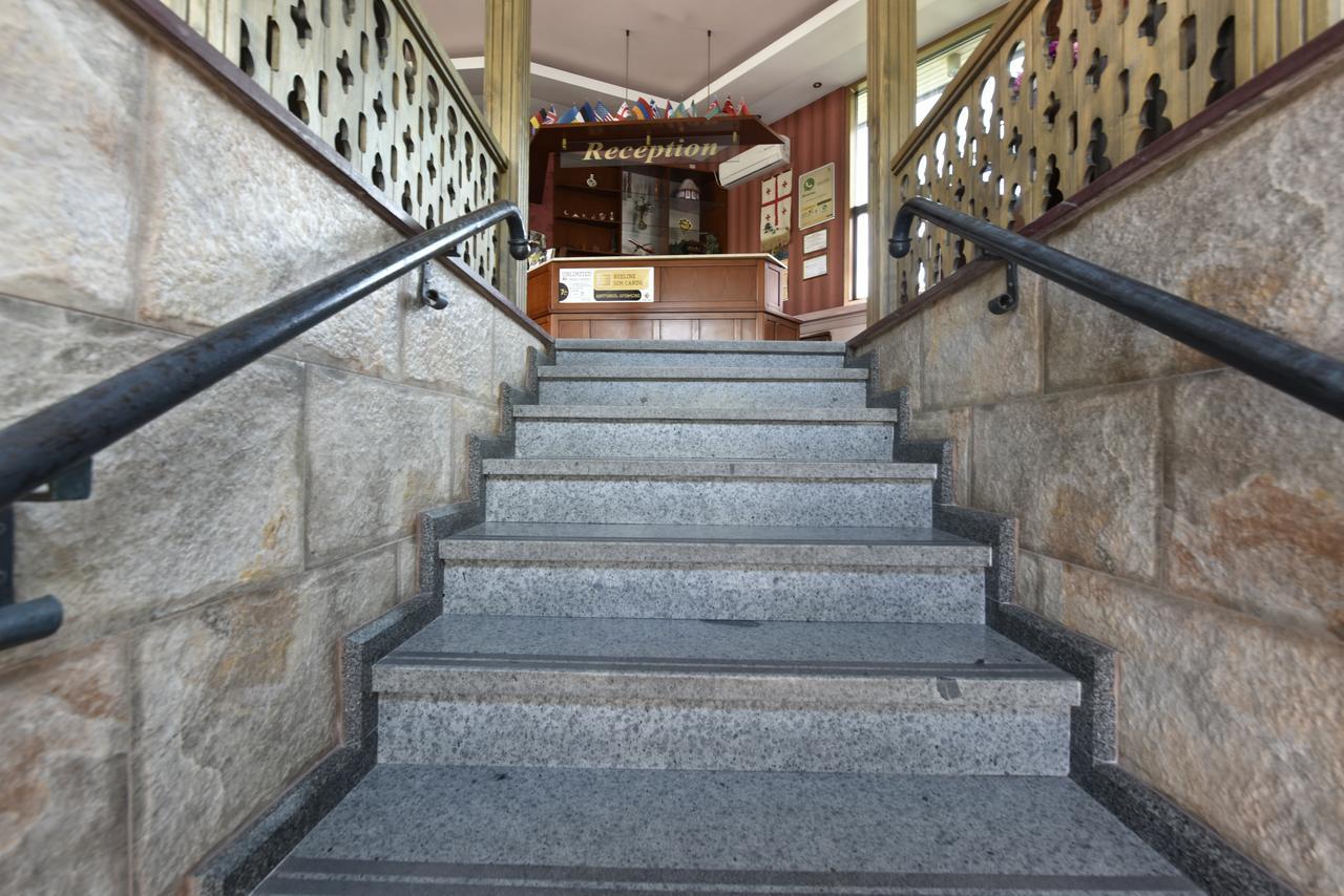 Irmeni Hotel Tbilisi Buitenkant foto