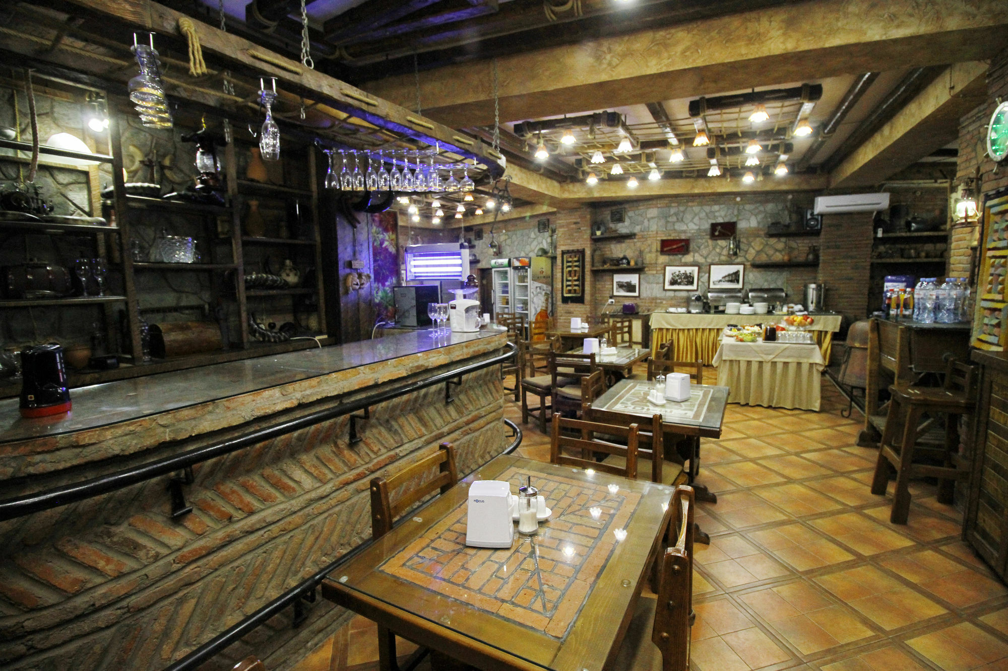 Irmeni Hotel Tbilisi Buitenkant foto